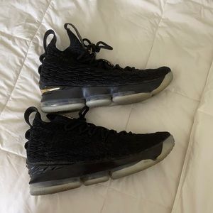 lebron 15 shoes